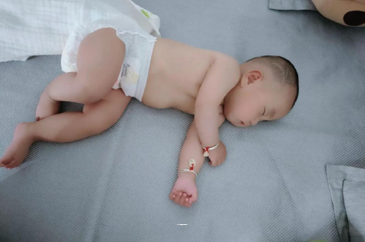 松滋宝宝发烧可以喝牛奶吗